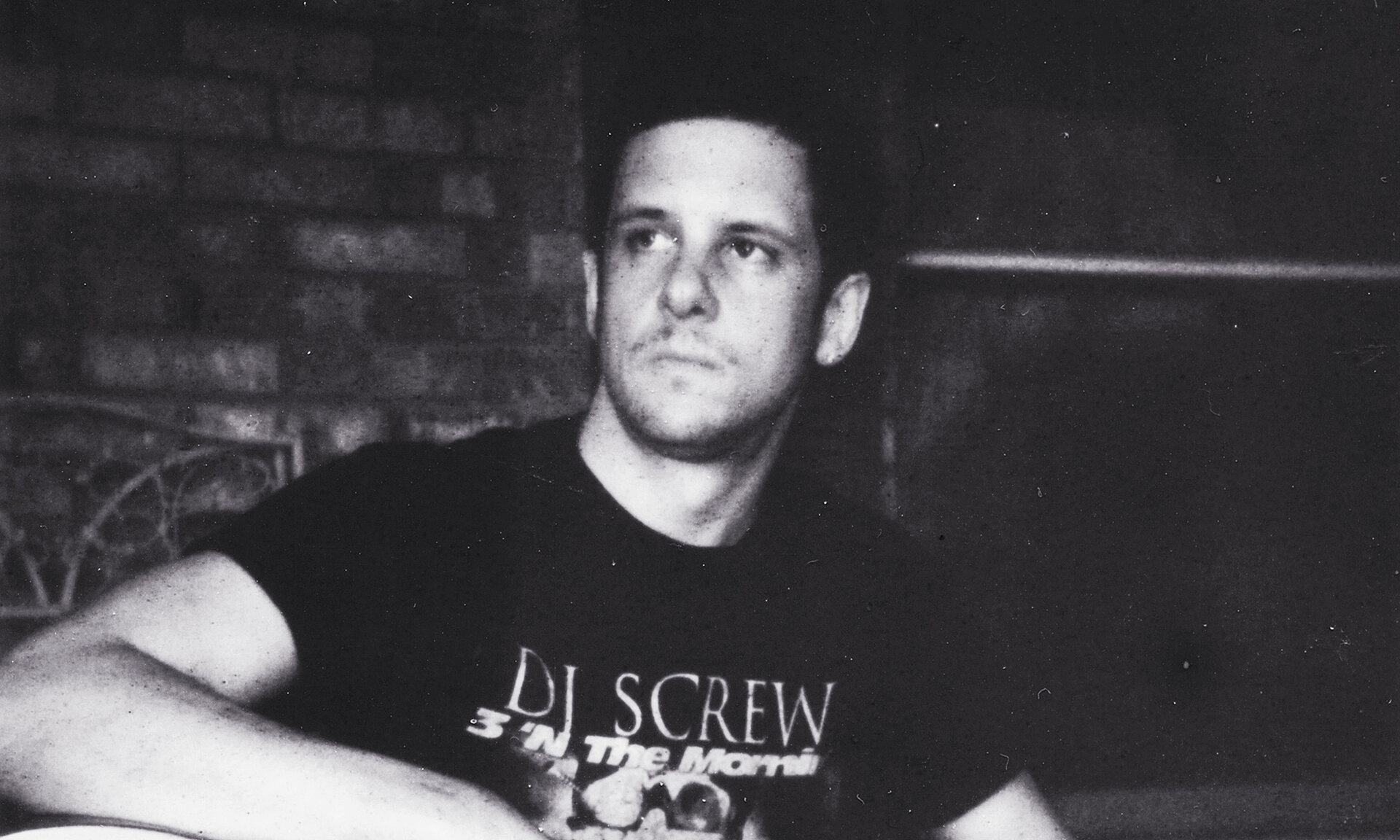 RYAN DAVIS & THE ROADHOUSE BAND