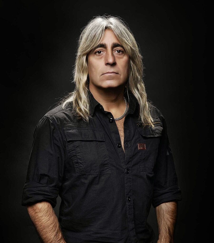 MIKKEY DEE