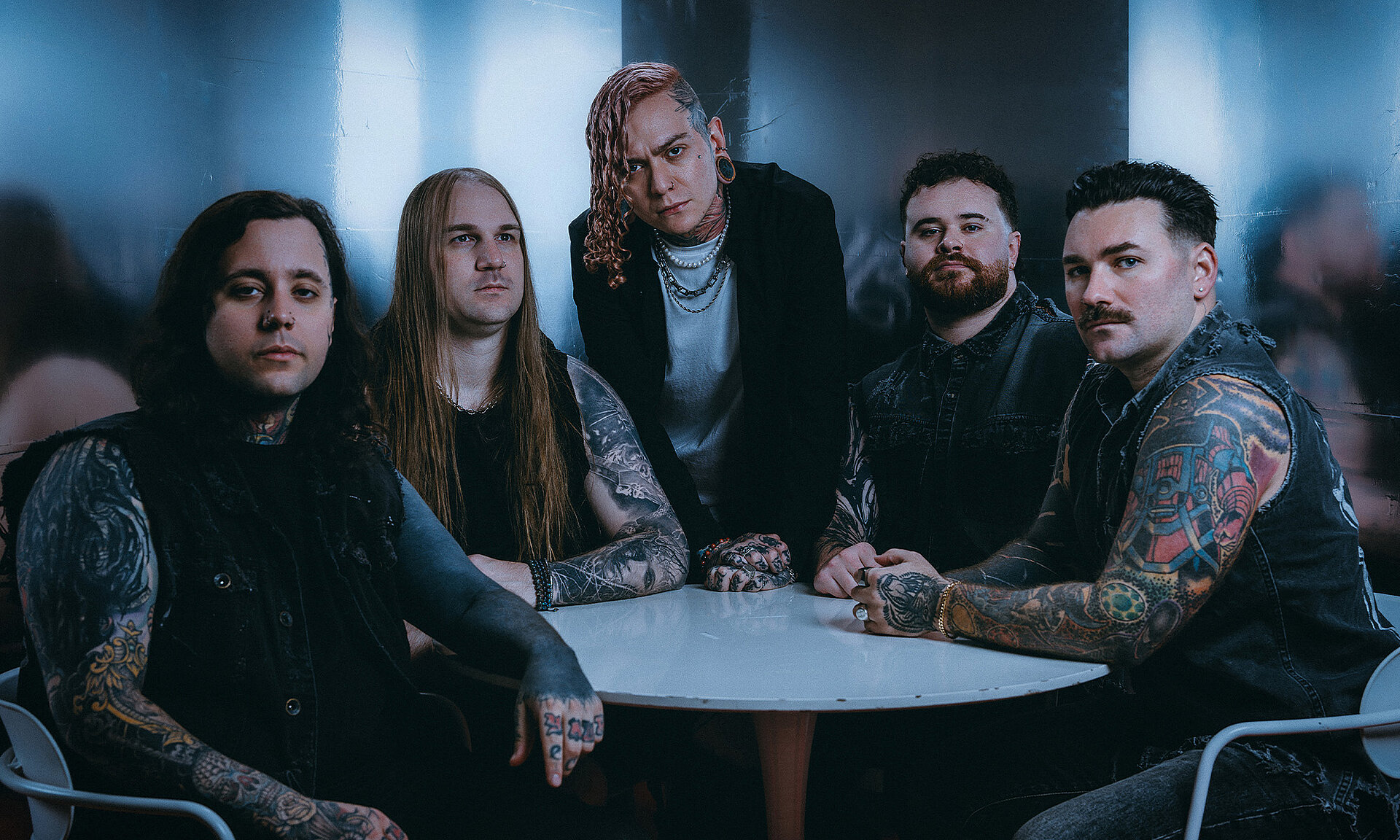 LORNA SHORE